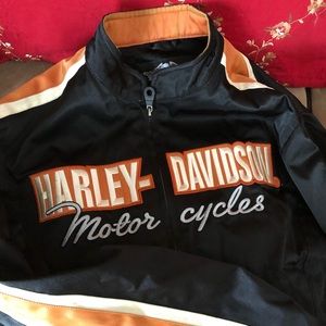 Women’s Harley Davidson jacket size large